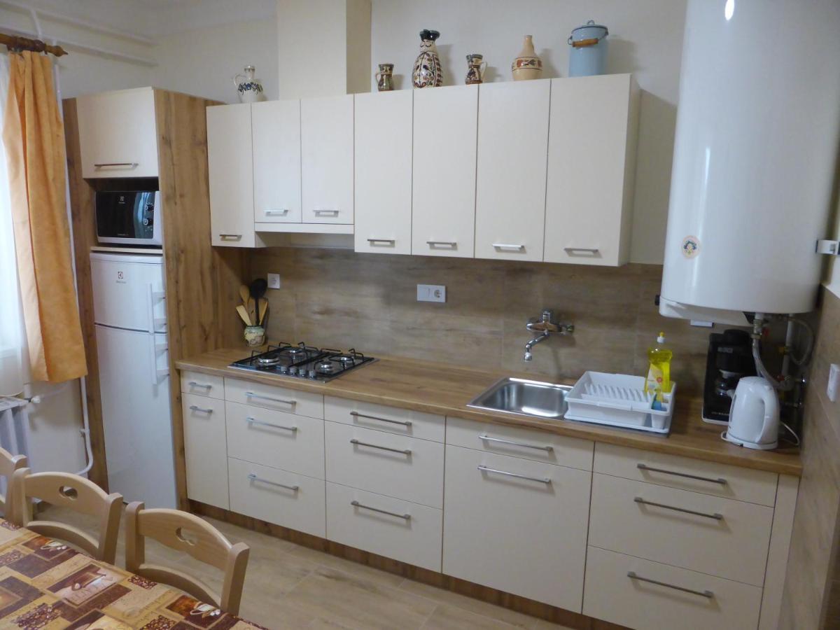 Napfeny Apartman Es Vendeghaz Egerszalók Dış mekan fotoğraf