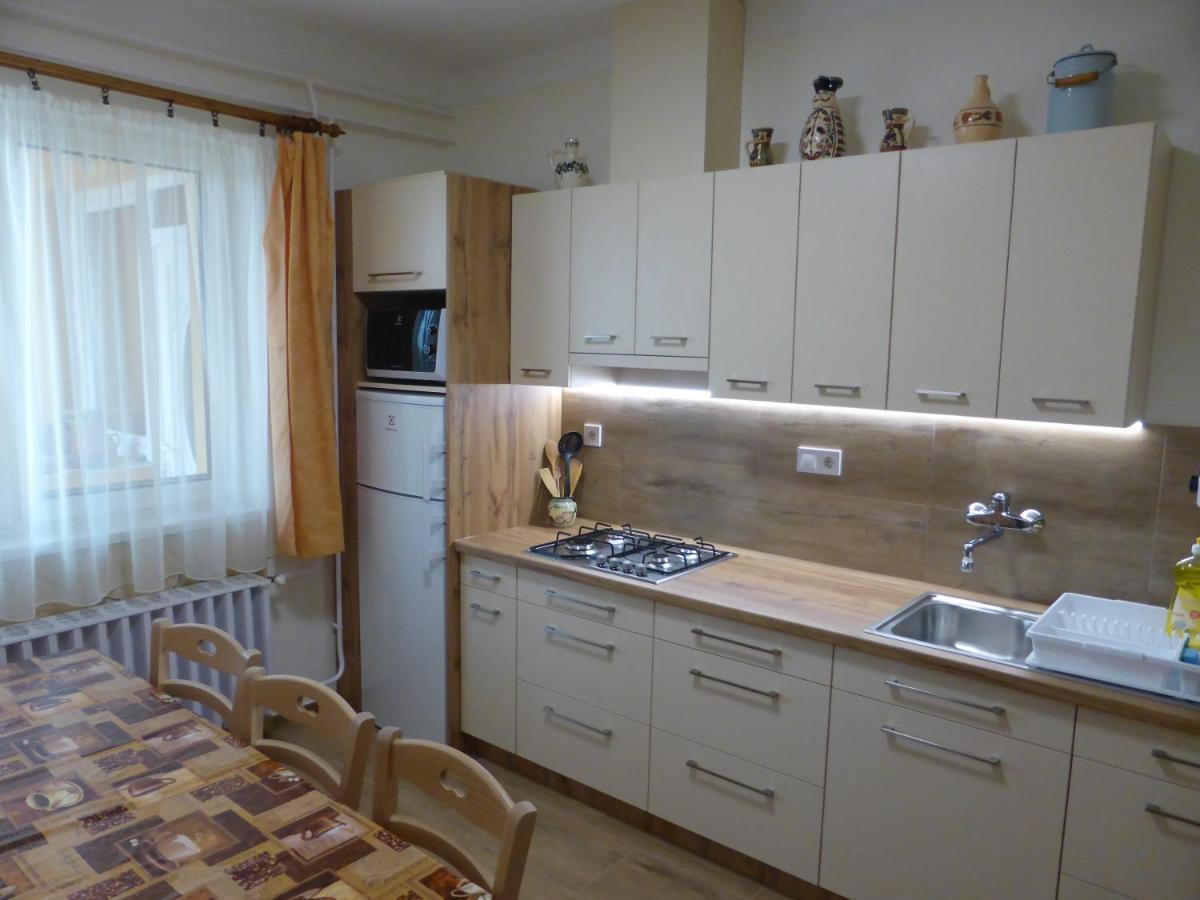 Napfeny Apartman Es Vendeghaz Egerszalók Dış mekan fotoğraf